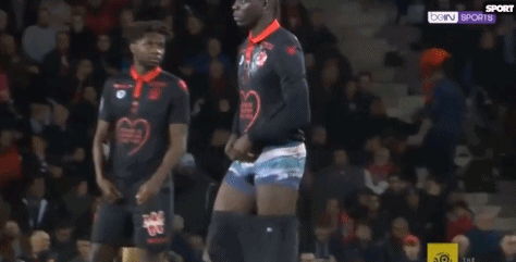 英超战报：哈钦森助攻，热苏斯头球制胜，森林1-0客胜狼队（英超战况：哈钦森助攻，热苏斯头槌一锤定音，森林客场1-0击败狼队）