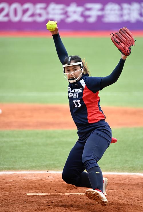 记者：450万+奖金已不足以续约伊尔迪兹；尤文对球员估价上亿