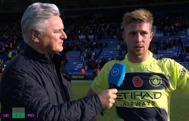 每体：莱万希望留在巴萨，并重新获得因费兰崛起而失去的主力位置（每体：莱万愿留巴萨，力争夺回被费兰崛起抢走的主力位置）