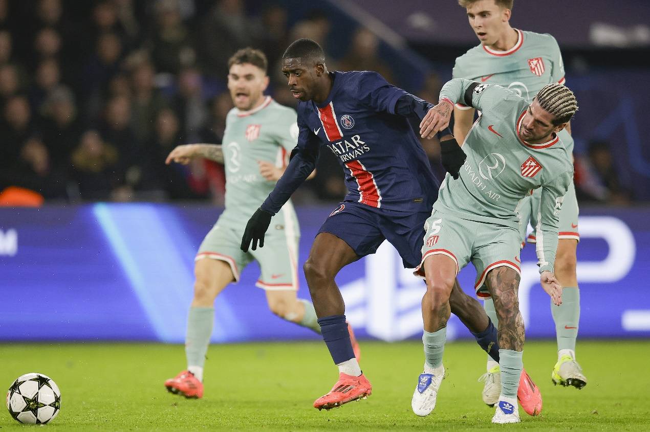 记者：于帕在穆西亚拉等3人续约后改变了自己的续约诉求