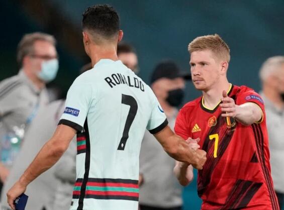 埃贝尔：戴维斯复出值得庆祝，格纳布里续约进展非常顺利