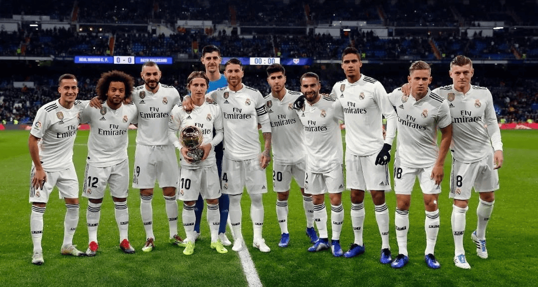 记者：曼城愿意冬窗外租18岁前锋桑加雷，安德莱赫特等队有意