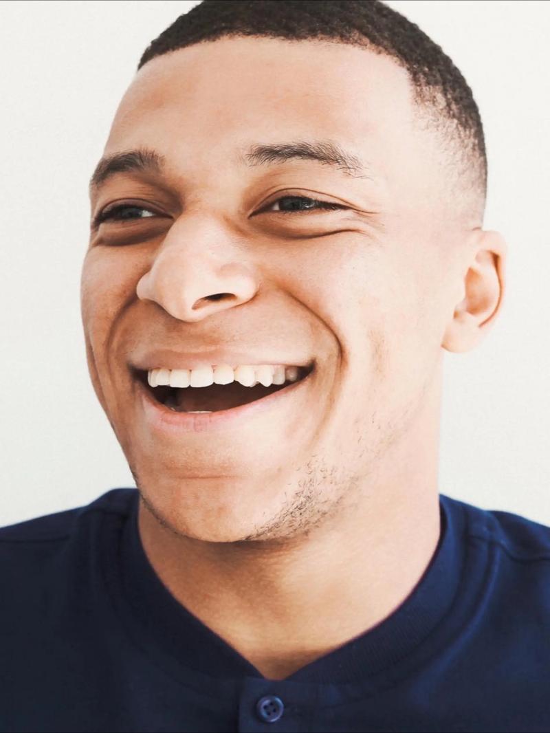 记者：海港今日上午启程前往泰国；本轮亚冠并非没有拿分机会